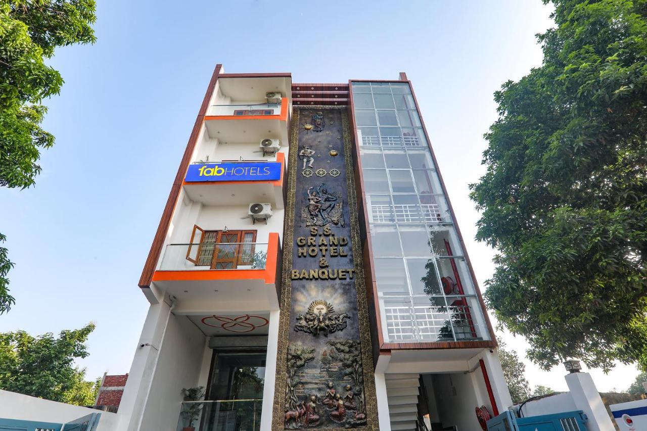 מלון Banthra Sikandarpur Fabexpress Ss Grand מראה חיצוני תמונה